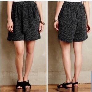 Anthropologie Corey Lynn Calter Black/White Ruffle Skorts